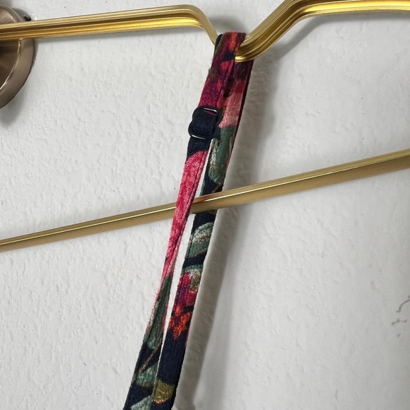 EUC AE Floral Tropical Capri Wide Leg Jumpsuit Removable Straps Size Small - Picture 13 of 16